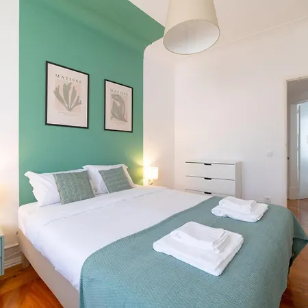 Desterro 2 - Historical Four-bedroom Appartement