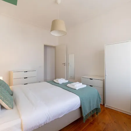 アパート Desterro 2 - Historical Four-bedroom