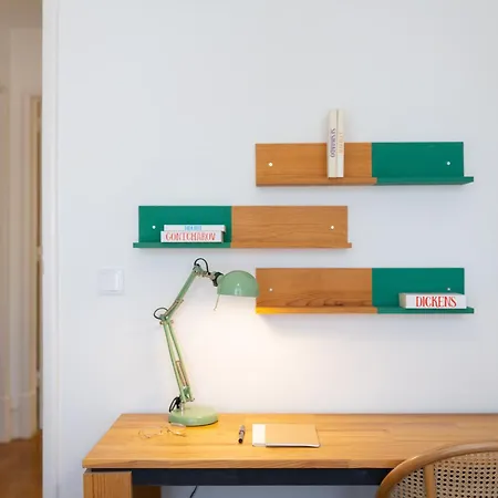 Desterro 2 - Historical Four-bedroom Lisboa