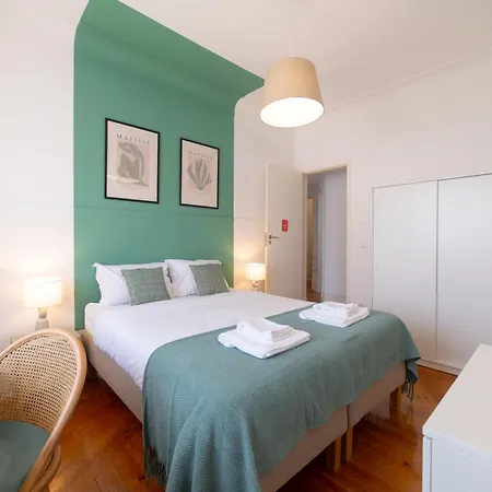 Desterro 2 - Historical Four-bedroom Appartement Lisboa
