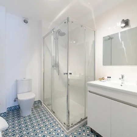 Desterro 2 - Historical Four-bedroom Lisboa