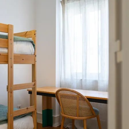 Apartament Desterro 2 - Historical Four-bedroom Lizbona