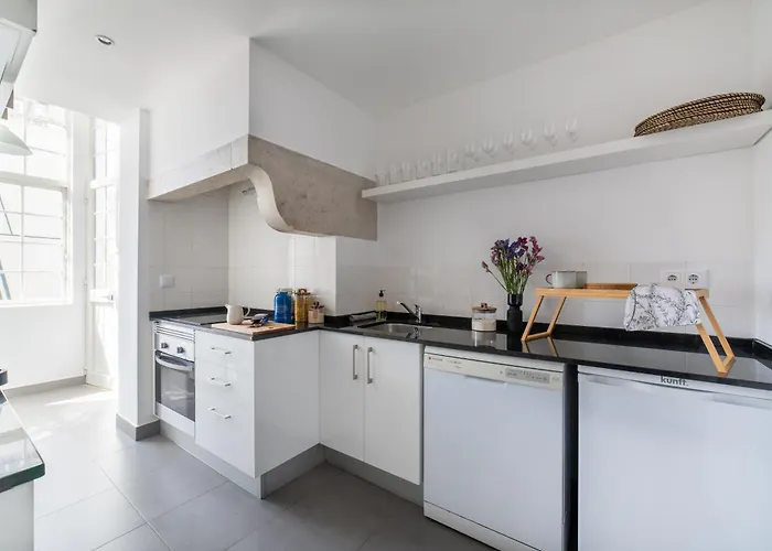 Desterro 2 - Historical Four-bedroom *