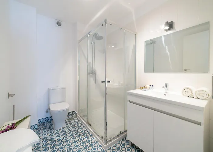 Desterro 2 - Historical Four-bedroom Lisboa