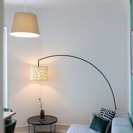 Desterro 2 - Historical Four-bedroom Διαμέρισμα *