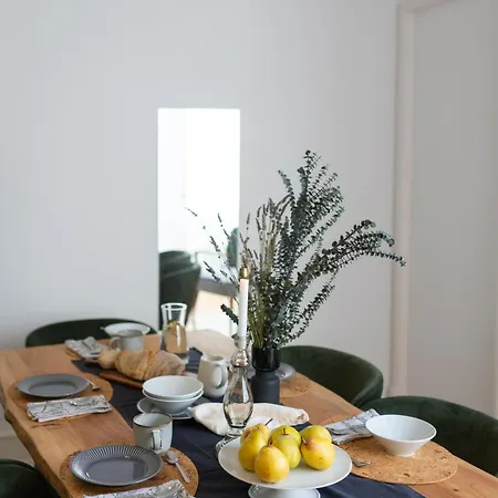 Desterro 2 - Historical Four-bedroom Appartement